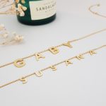 COLLAR BOLD INICIALES GRANDE